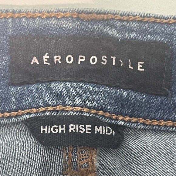 Aeropostale Jean Shorts Womens Size 0 Distressed High Rise Midi Stretch - Picture 5 of 6